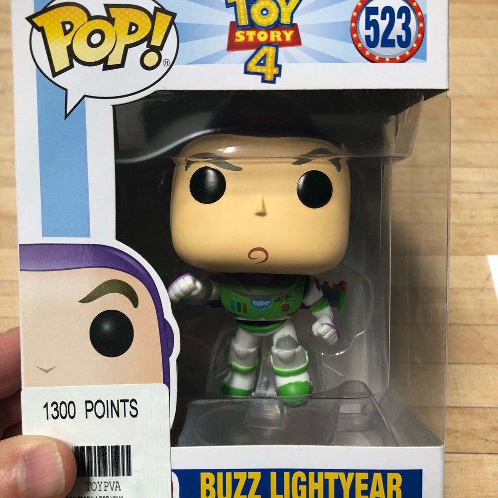 NEW Funko Pop Buzz Lightyear 523